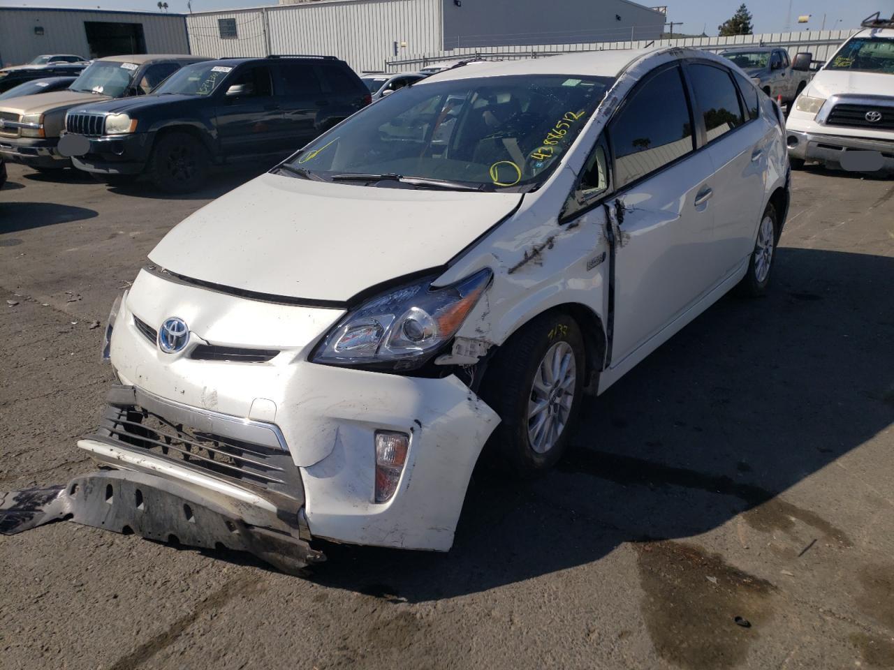 Photo 2 from auction – 2013 TOYOTA PRIUS PLUG with VIN JTDKN3DP9D3043565