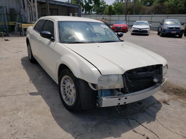 CHRYSLER 300 2007 with VIN 2C3KA43R97H775043 - Photo from auction