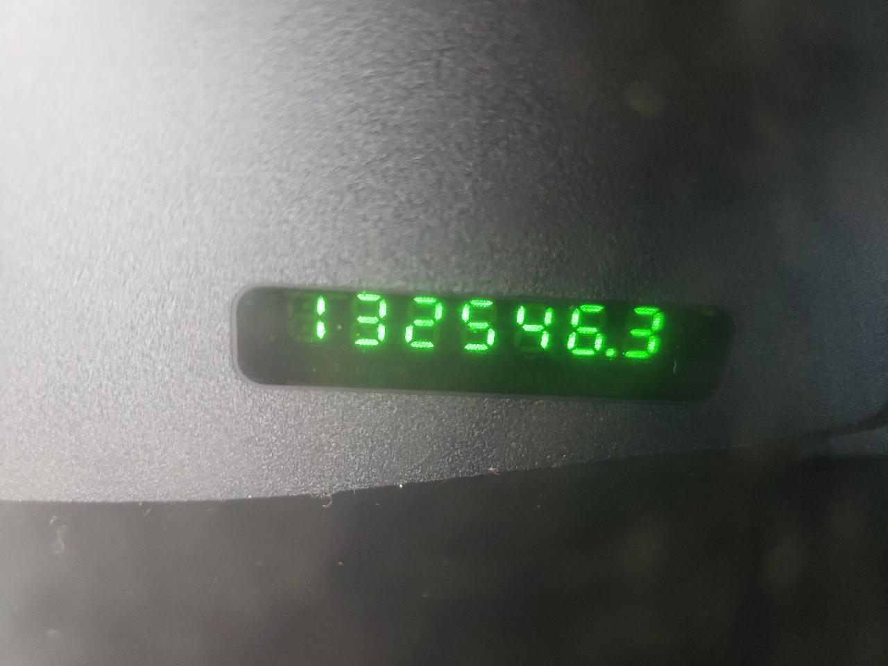 Photo 8 from auction – 2001 FORD F150 with VIN 1FTZF17231NB66813