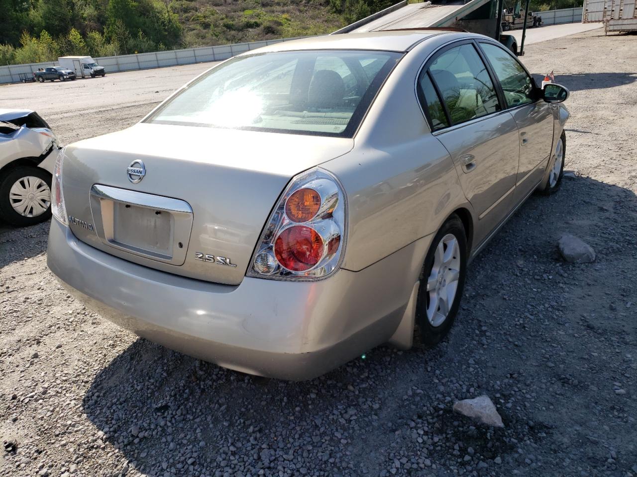 Photo 4 from auction – 2006 NISSAN ALTIMA S with VIN 1N4AL11D46C205952