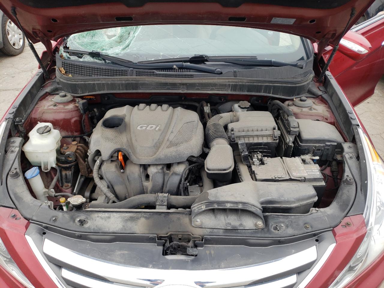 Photo 7 from auction – 2014 HYUNDAI SONATA SE with VIN 5NPEC4AC1EH852395