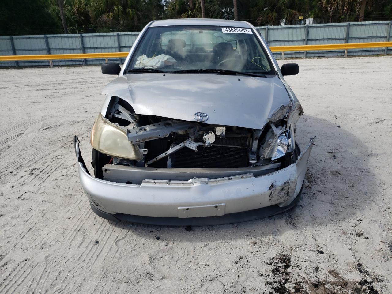 Photo 9 from auction – 2001 TOYOTA ECHO with VIN JTDBT123310104707
