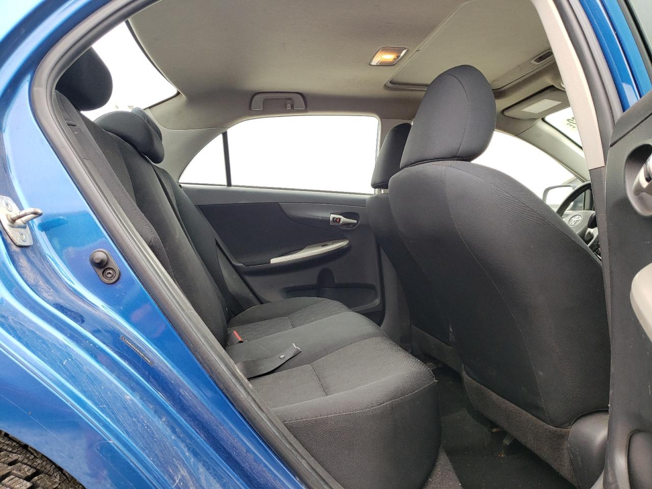 Photo 6 from auction – 2010 TOYOTA COROLLA BA with VIN 1NXBU4EE0AZ314200