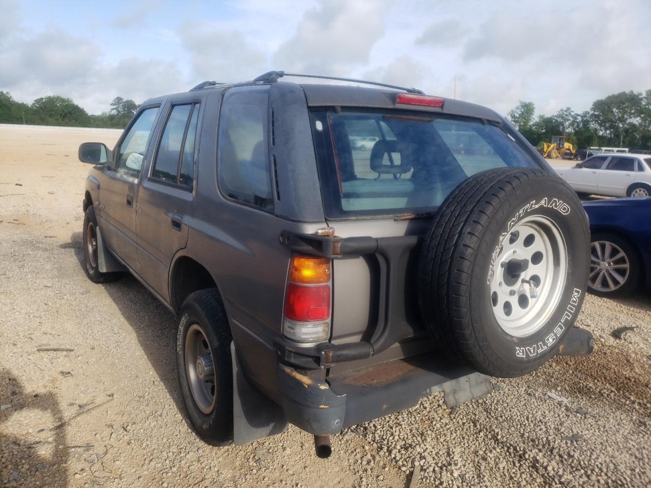 Photo 3 from auction – 1995 ISUZU RODEO S with VIN 4S2CG58V2S4345391