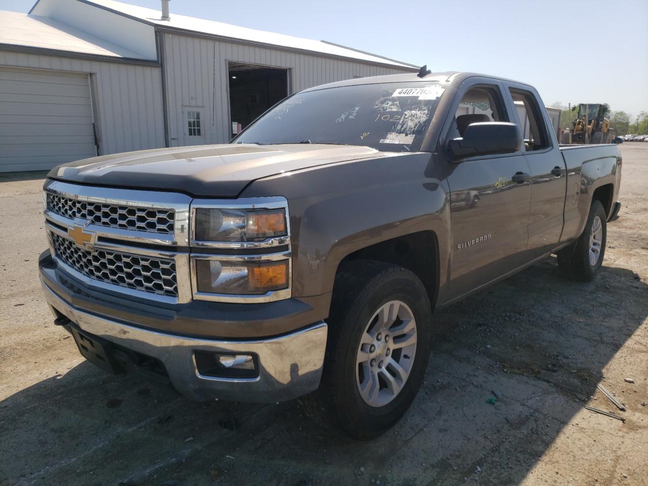 Photo 2 from auction – 2014 CHEVROLET SILVERADO with VIN 1GCVKREC9EZ307192
