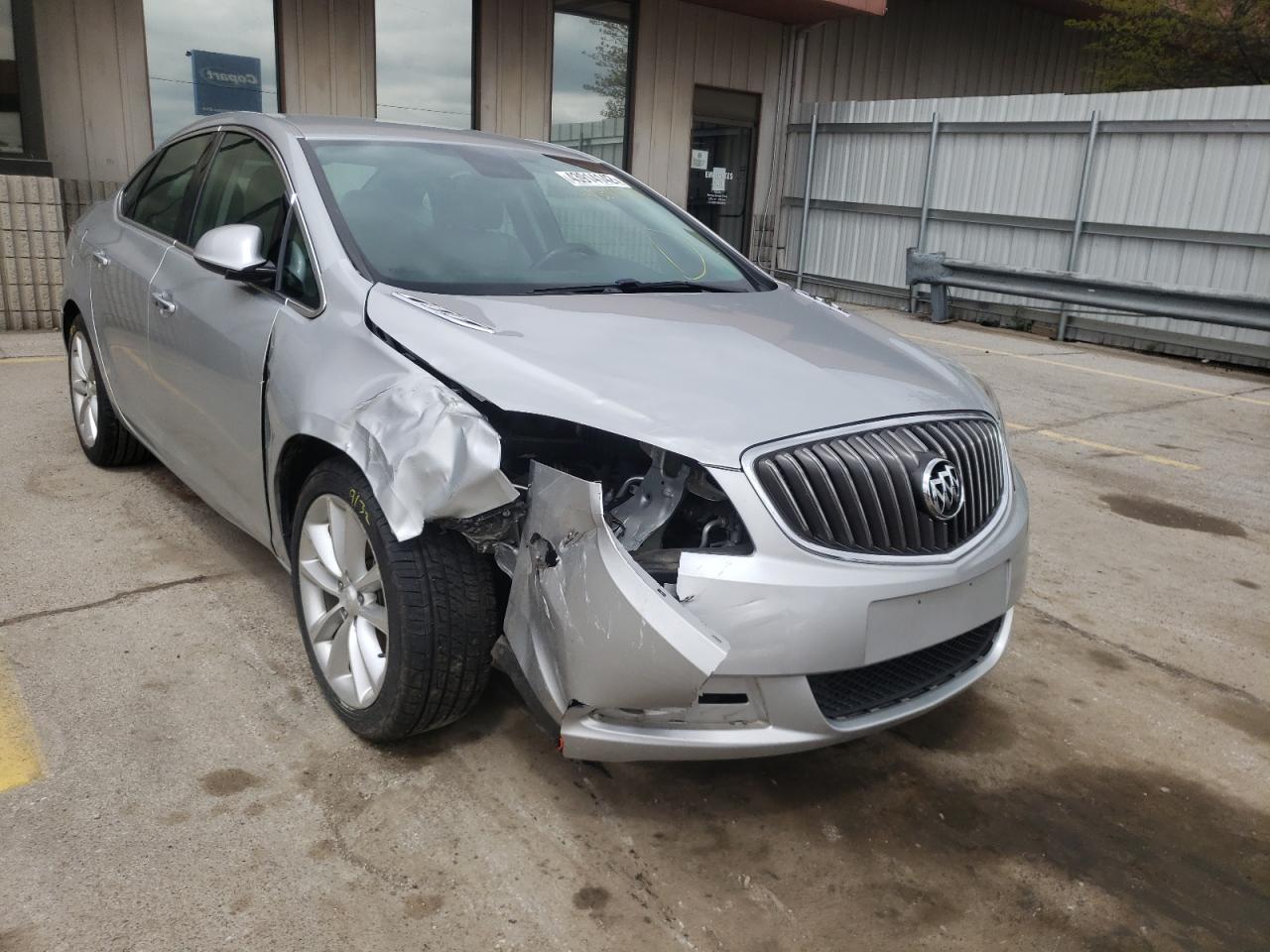 BUICK VERANO 2014 with VIN 1G4PP5SK9E4208105 - Photo from auction