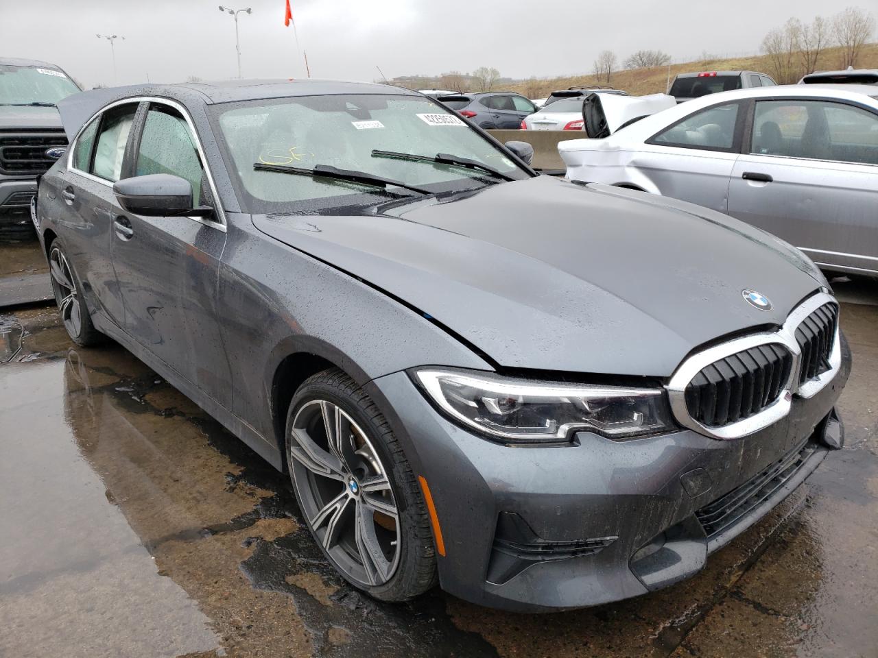 BMW 330XI 2021 with VIN 3MW5R7J00M8C00551 - Photo from auction