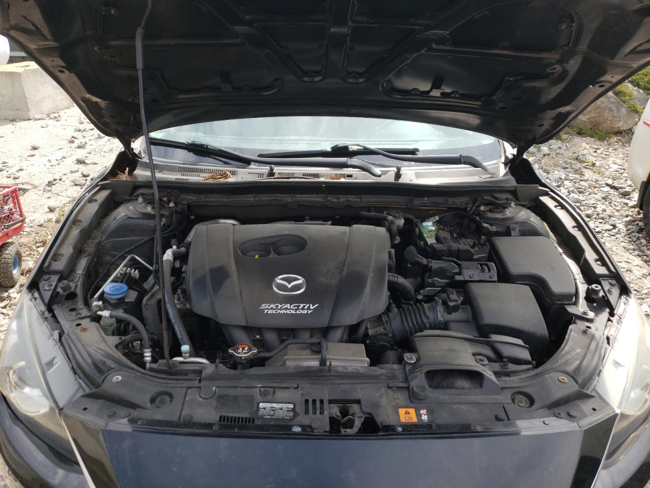 Photo 7 from auction – 2014 MAZDA 3 SPORT with VIN JM1BM1U76E1136435