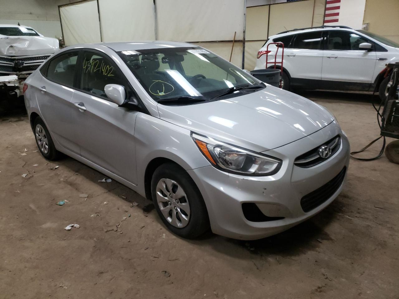HYUNDAI ACCENT SE 2016 with VIN KMHCT4AE0GU966353 - Photo from auction