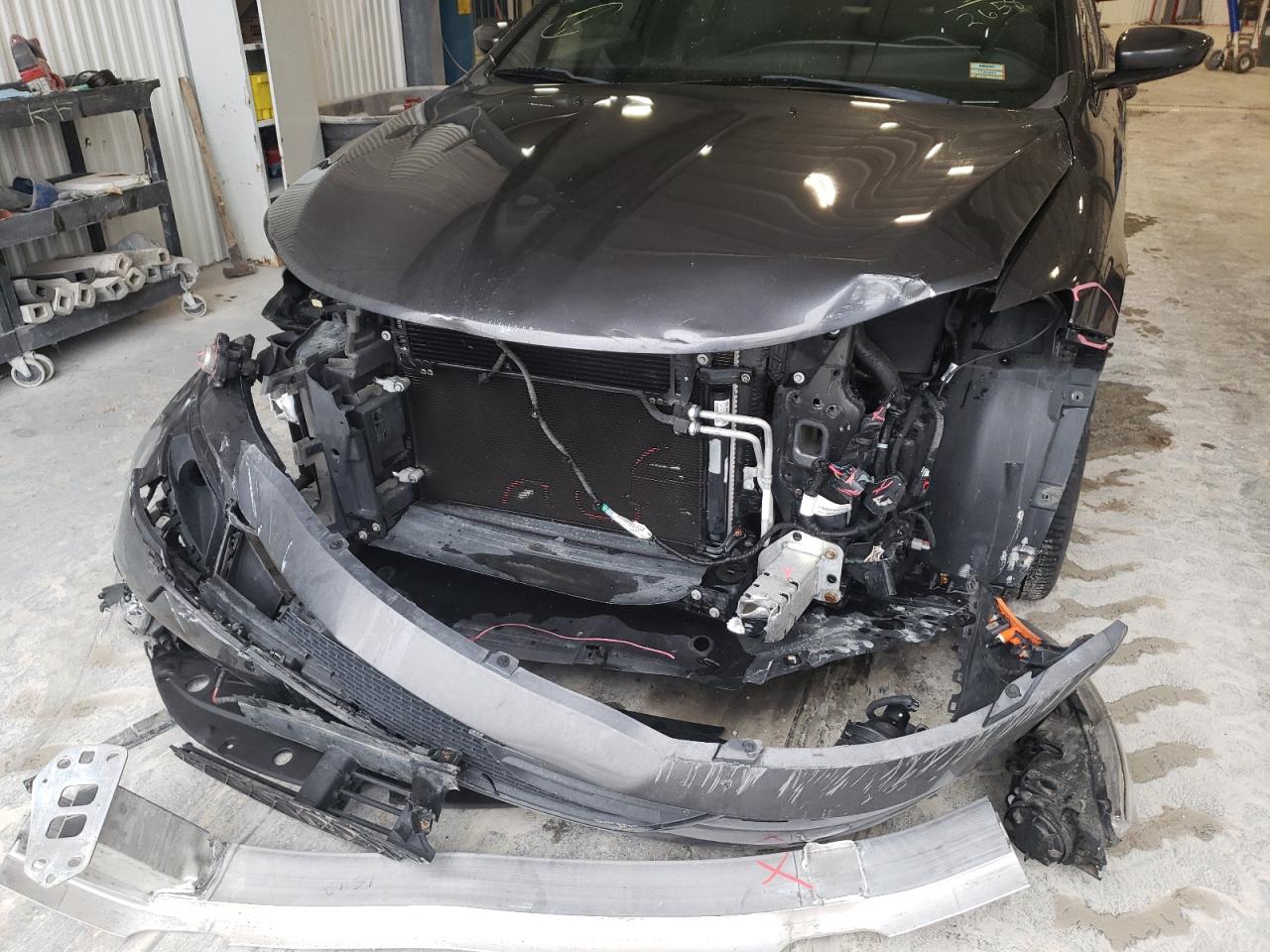 Photo 9 from auction – 2015 CHRYSLER 200 S with VIN 1C3CCCBB9FN672658