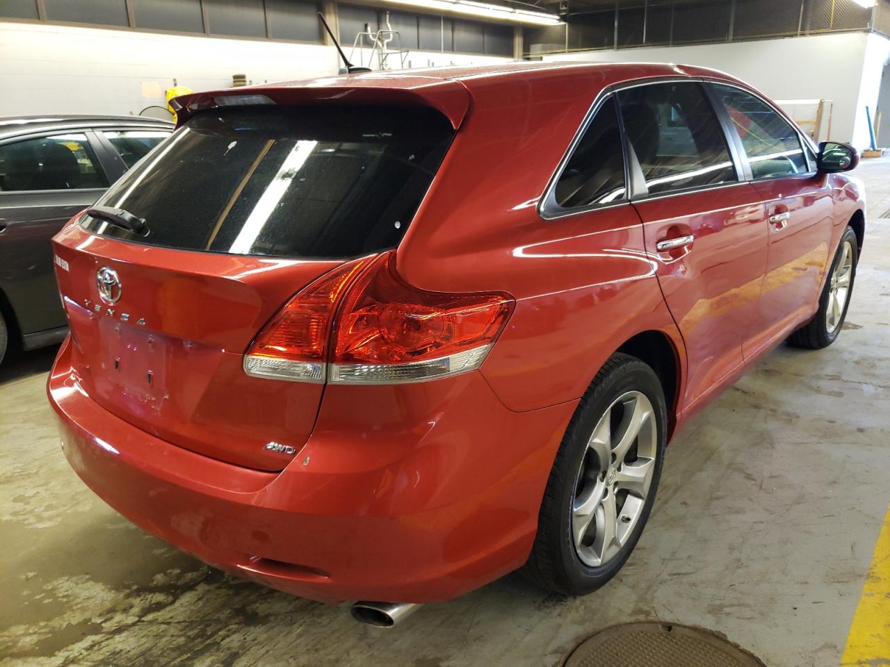 Photo 4 from auction – 2011 TOYOTA VENZA with VIN 4T3BK3BB8BU054857