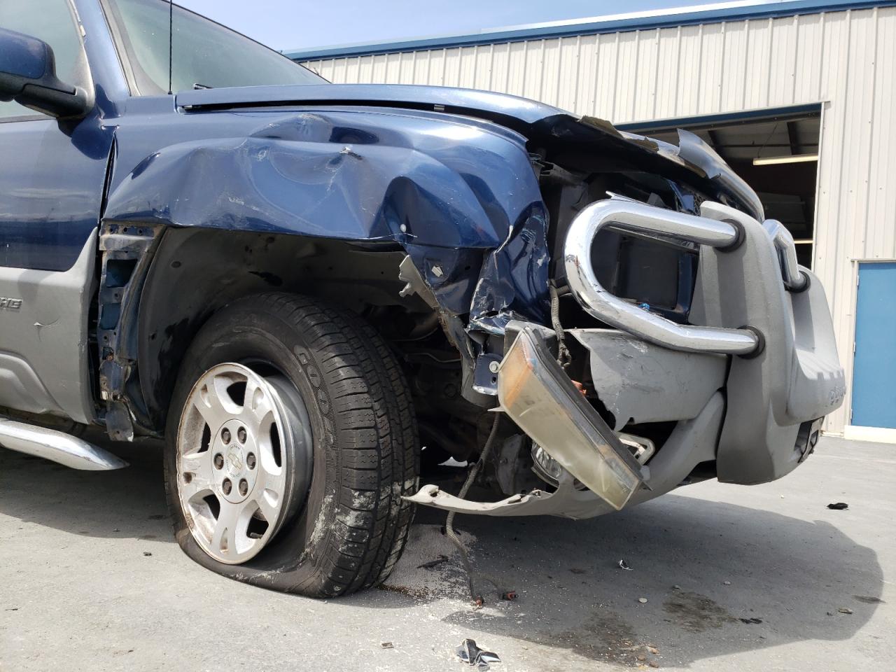 Photo 9 from auction – 2002 CHEVROLET AVALANCHE with VIN 3GNEK13T22G139516