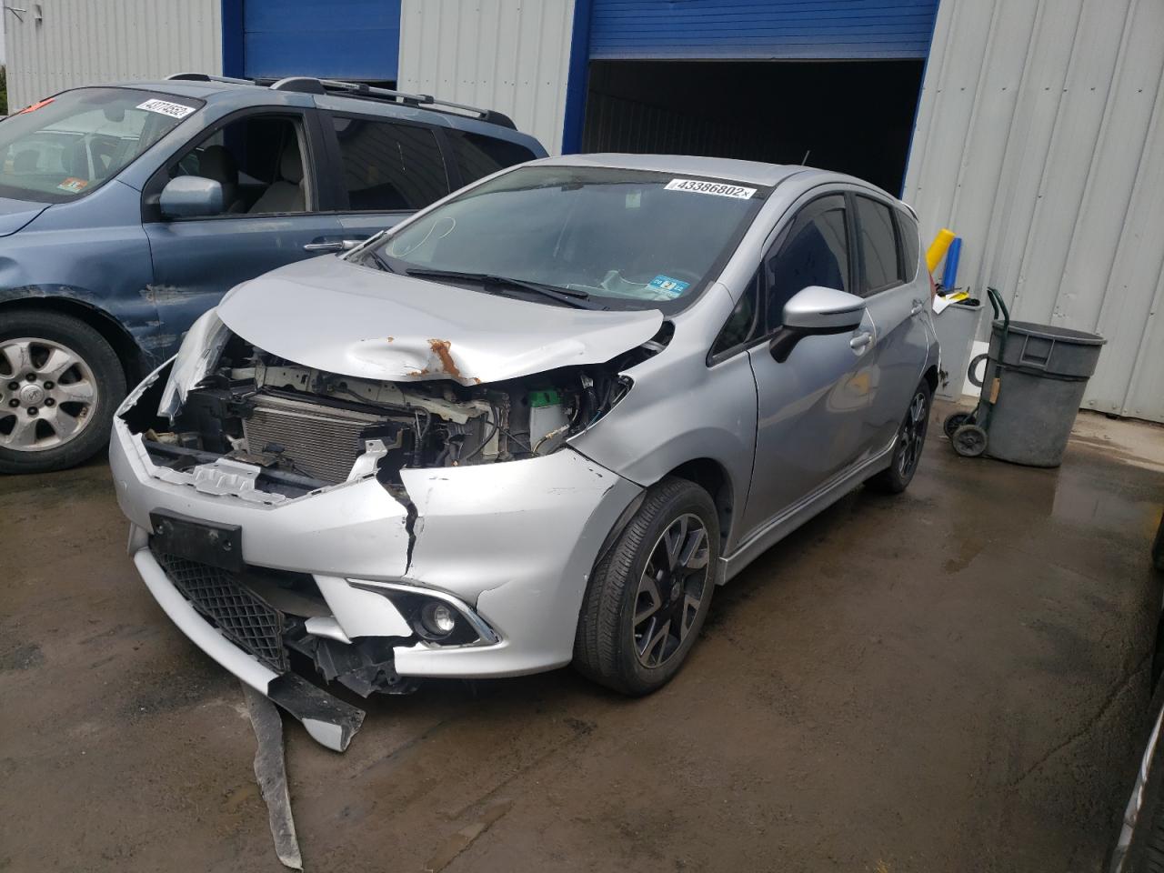 Photo 2 from auction – 2015 NISSAN VERSA NOTE with VIN 3N1CE2CP0FL391636