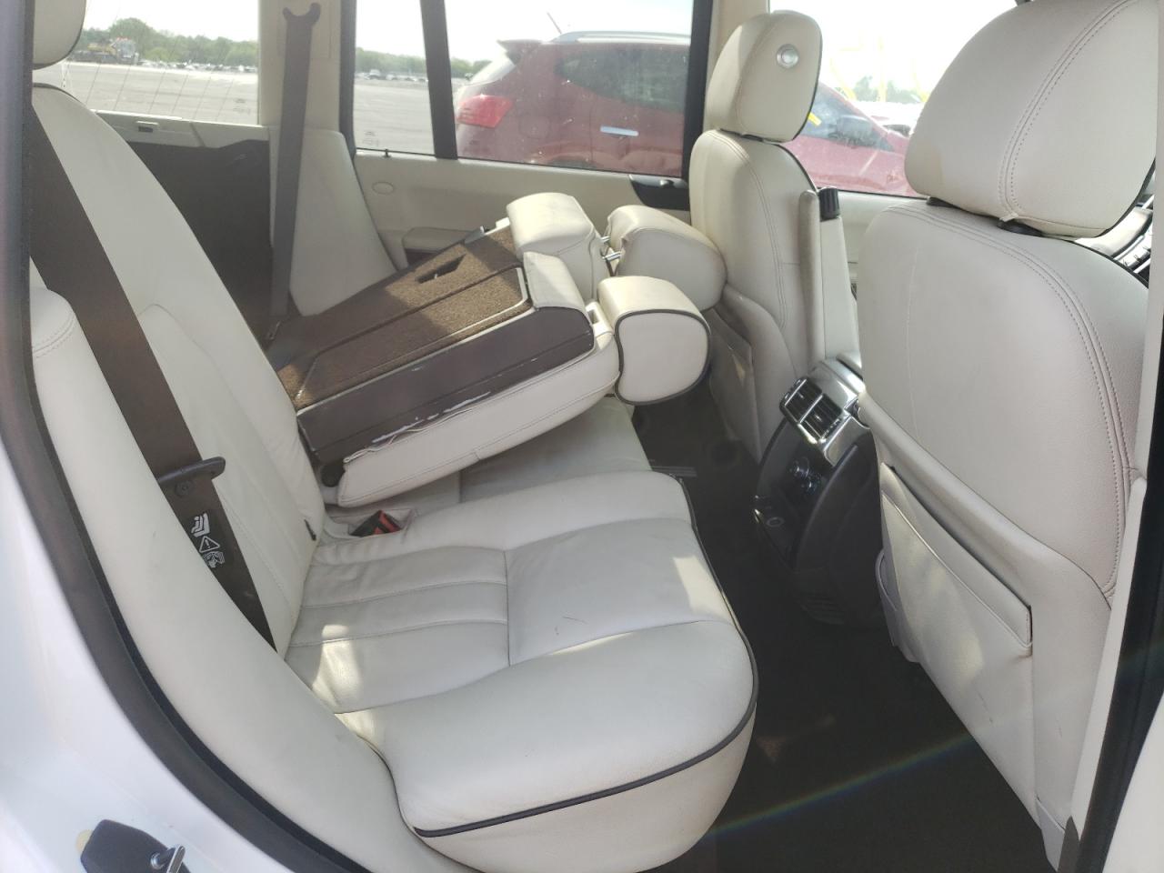 Photo 6 from auction – 2012 LAND ROVER RANGE ROVE with VIN SALME1D45CA362788