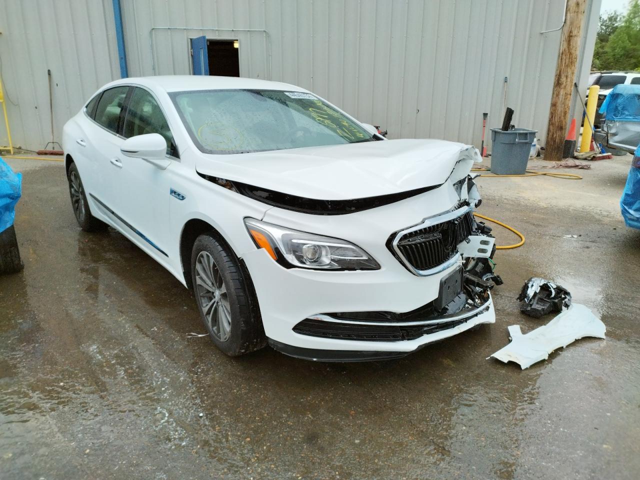 BUICK LACROSSE P 2017 with VIN 1G4ZN5SS9HU190076 - Photo from auction