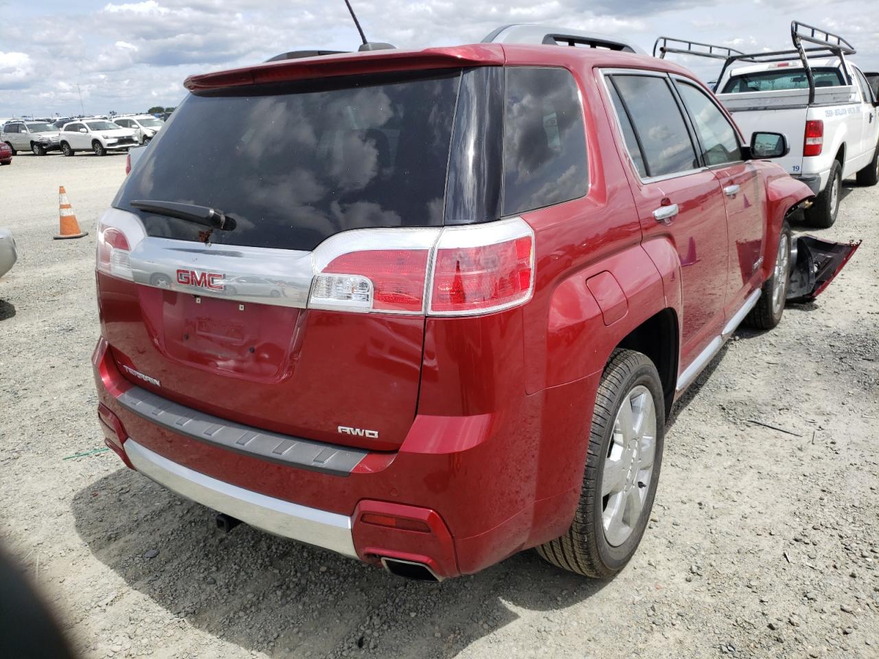 Photo 4 from auction – 2015 GMC TERRAIN DE with VIN 2GKFLZE35F6193405