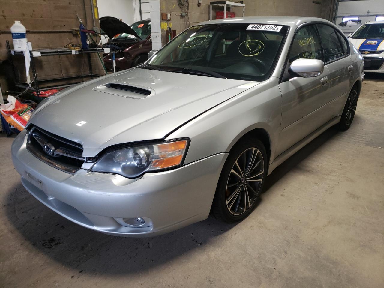 Photo 2 from auction – 2005 SUBARU LEGACY GT with VIN 4S3BL686854219106