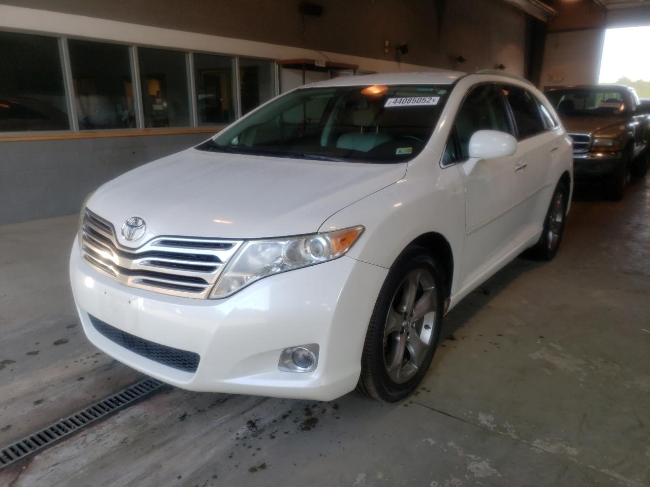 Photo 2 from auction – 2009 TOYOTA VENZA with VIN 4T3BK11A89U025902