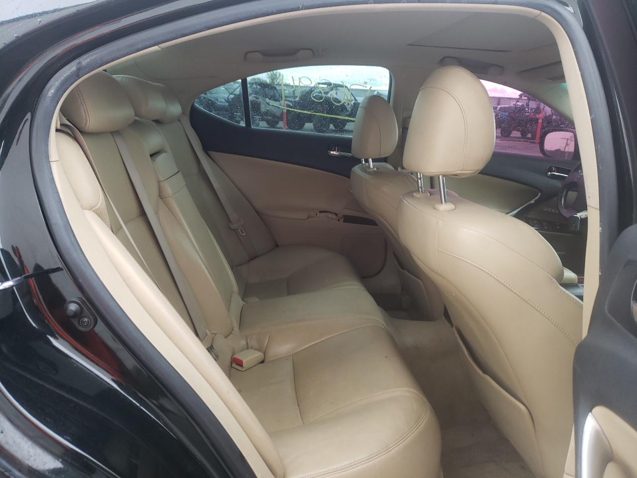 Photo 6 from auction – 2006 LEXUS IS 250 with VIN JTHCK262862002537