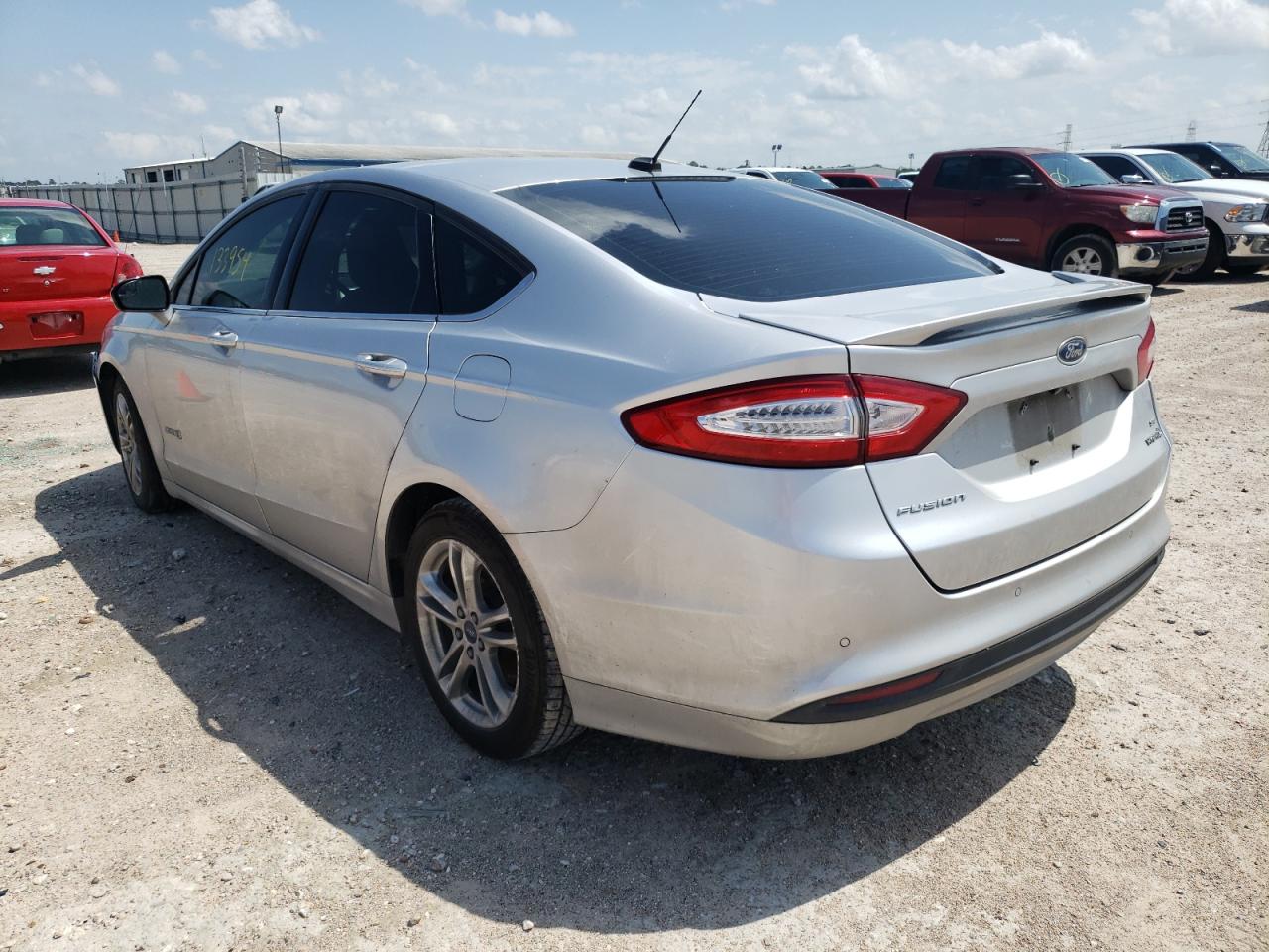 Photo 3 from auction – 2016 FORD FUSION HYB with VIN 3FA6P0LU9GR248123