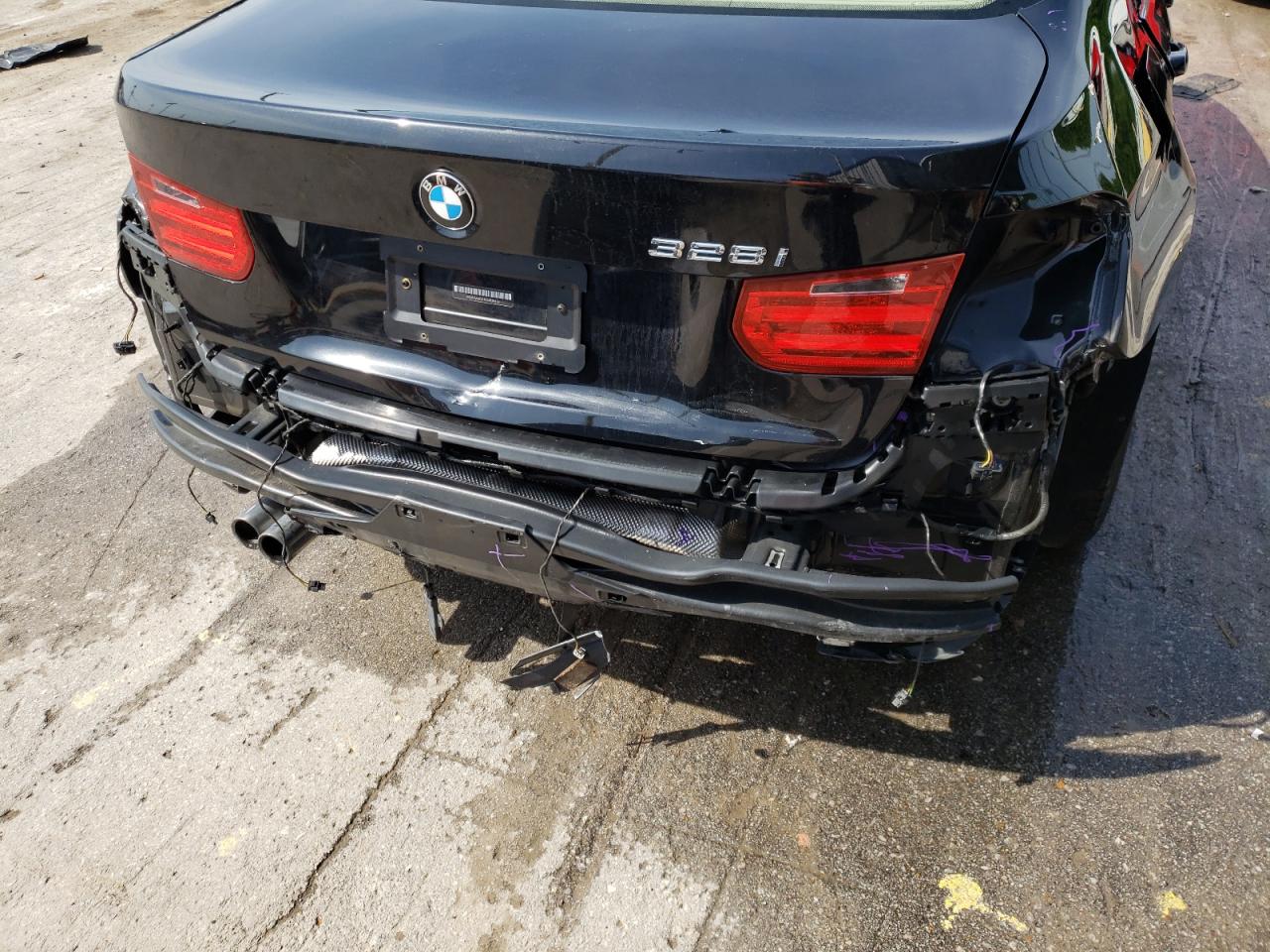 Photo 9 from auction – 2014 BMW 328 I with VIN WBA3A5G53ENP29626