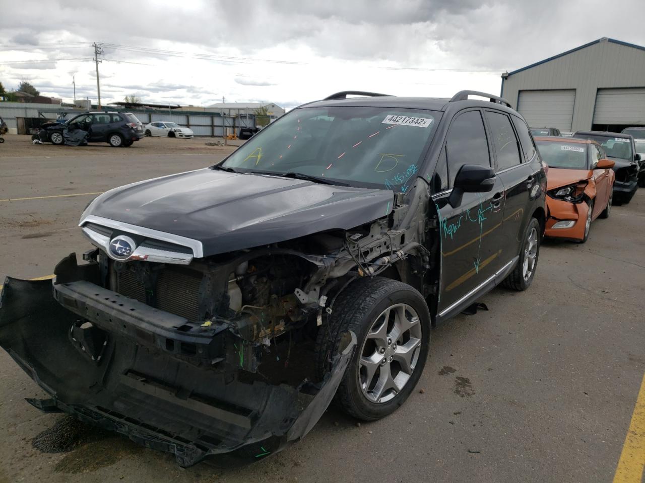 Photo 2 from auction – 2015 SUBARU FORESTER 2 with VIN JF2SJAUC3FH596488