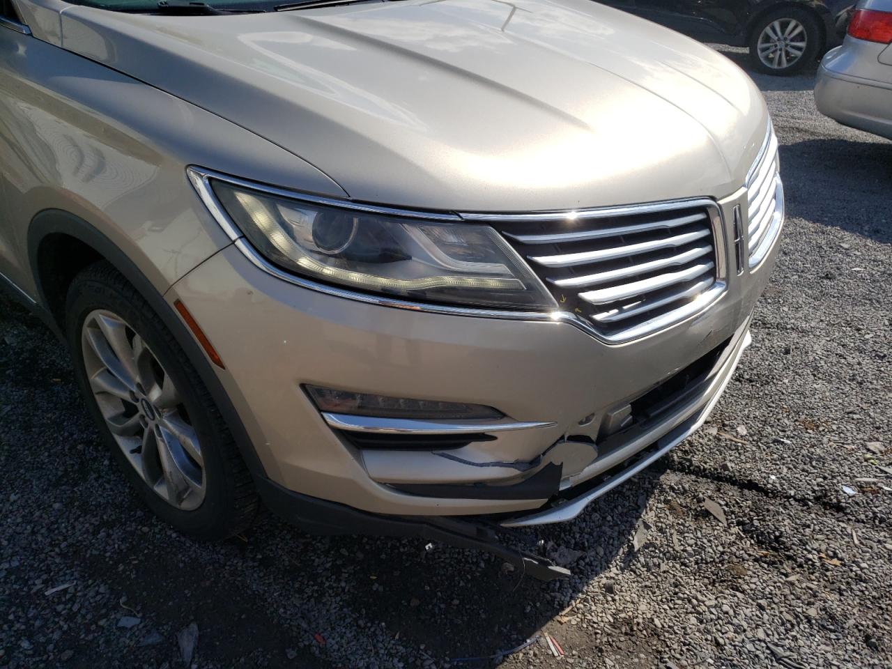 Photo 20 from auction – 2015 LINCOLN MKC with VIN 5LMCJ2A95FUJ07221