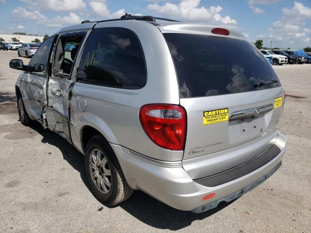 Photo 3 from auction – 2005 CHRYSLER TOWN & COU with VIN 2C4GP54L75R237951