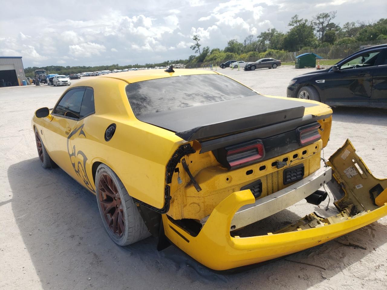 Photo 3 from auction – 2017 DODGE CHALLENGER with VIN 2C3CDZC91HH507193