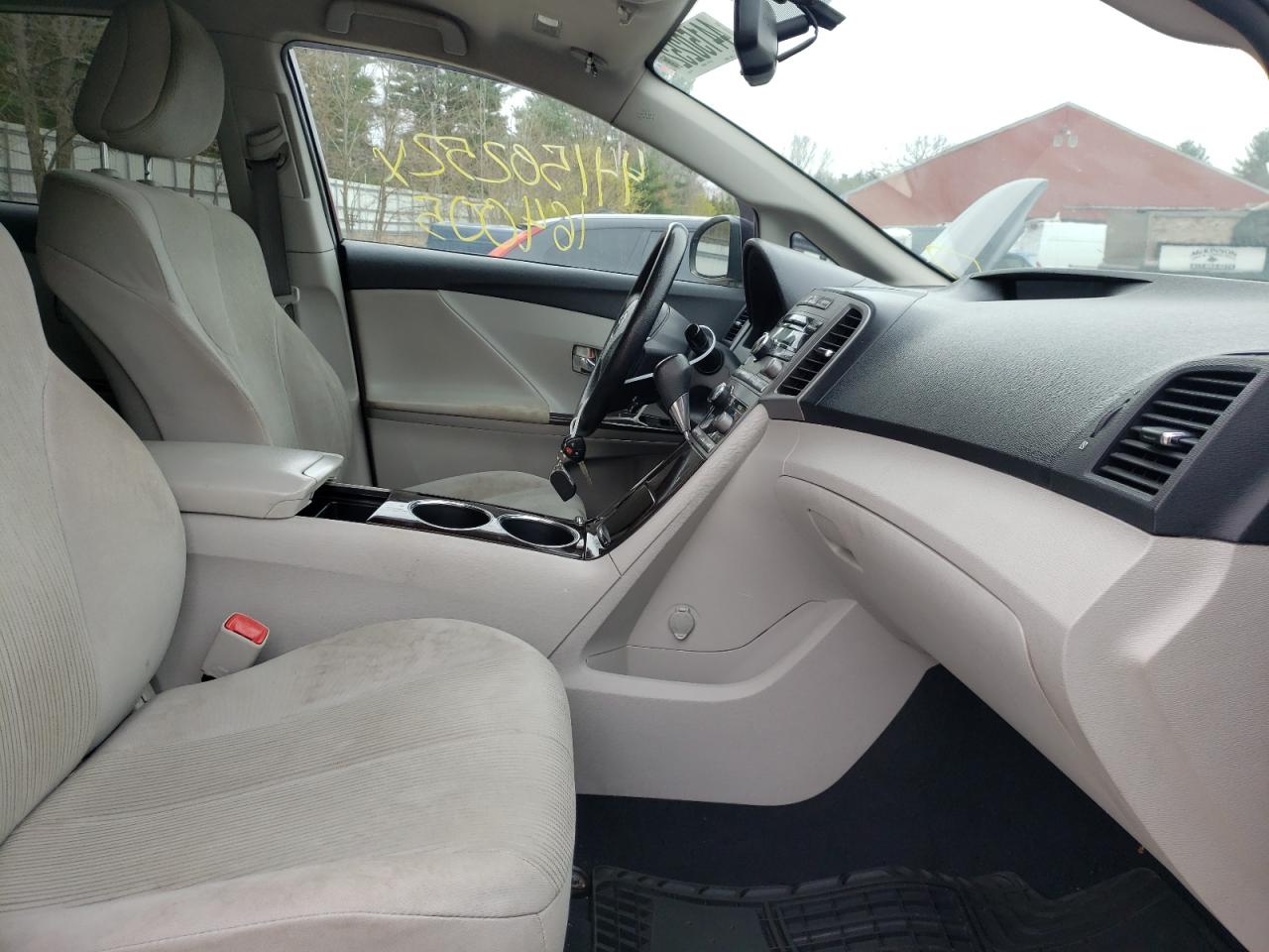 Photo 5 from auction – 2009 TOYOTA VENZA with VIN 4T3BE11A49U005671