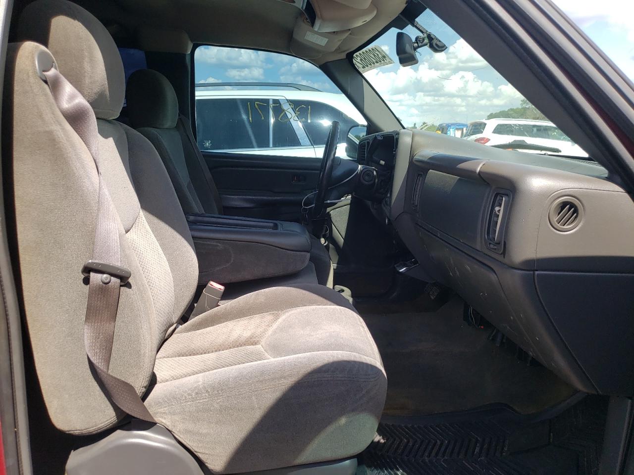 Photo 5 from auction – 2004 CHEVROLET SILVERADO with VIN 2GCEC19V041153070