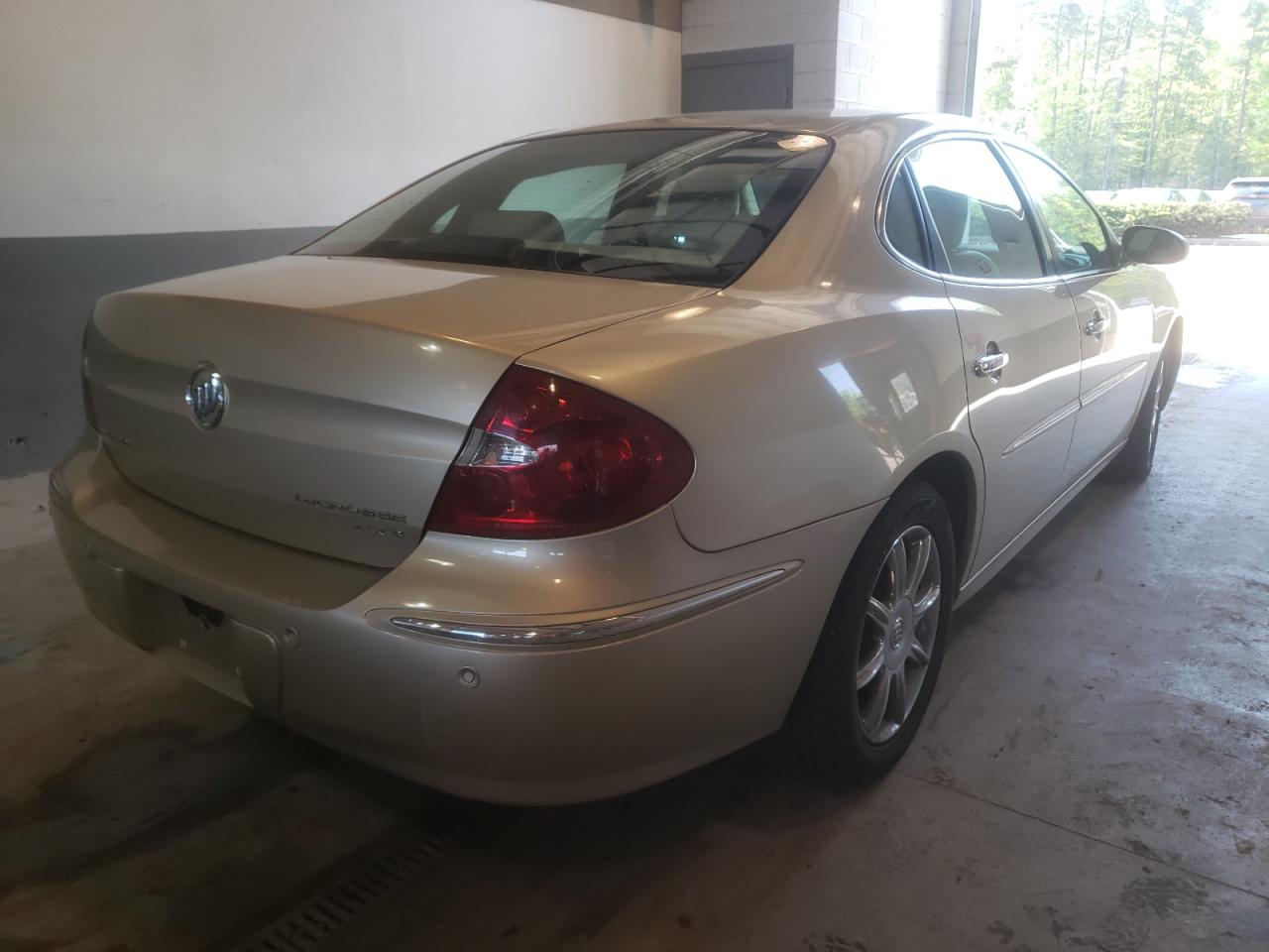 Photo 4 from auction – 2005 BUICK LACROSSE C with VIN 2G4WE537151225634