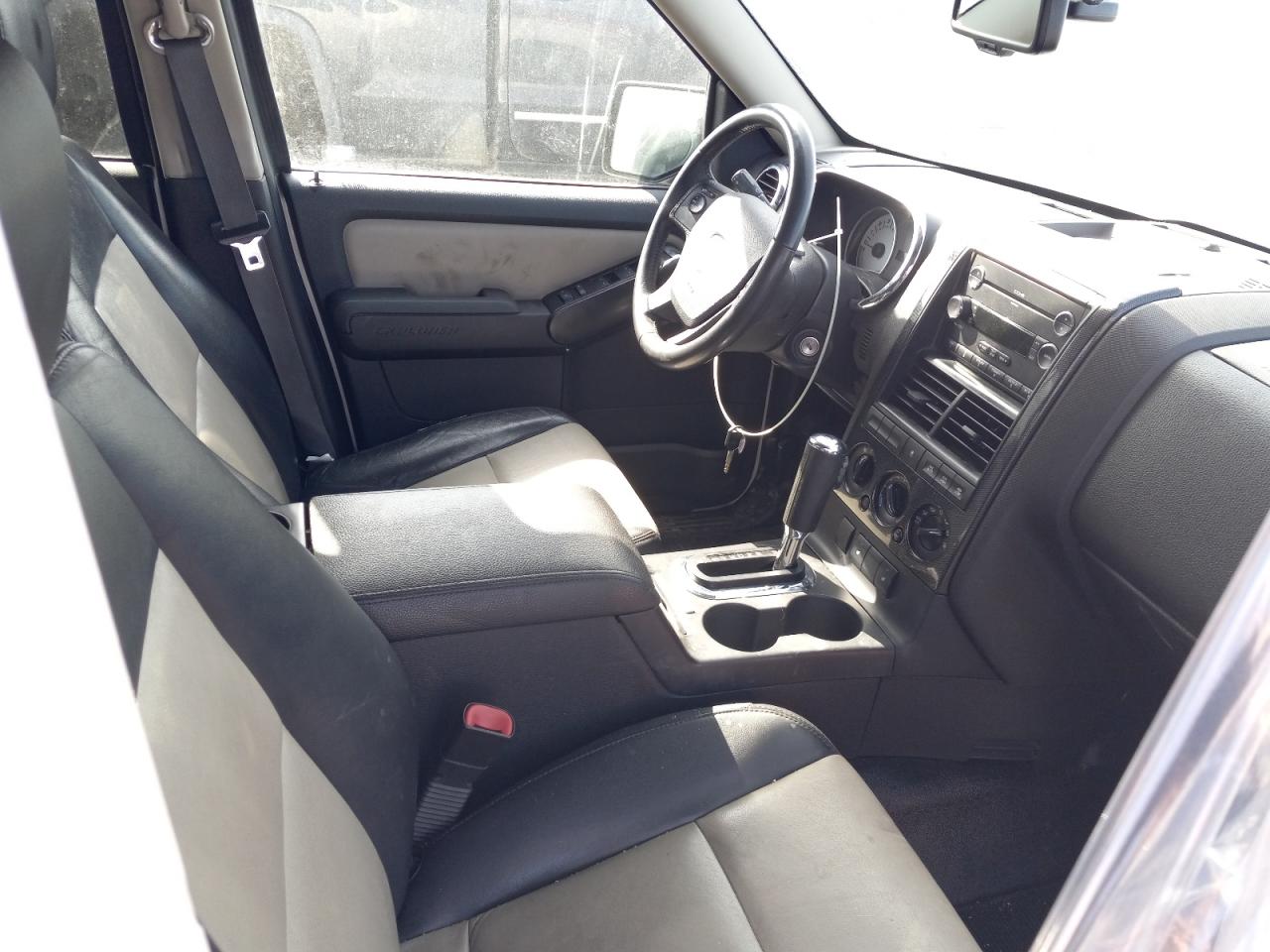 Photo 5 from auction – 2008 FORD EXPLORER S with VIN 1FMEU53E08UB16345