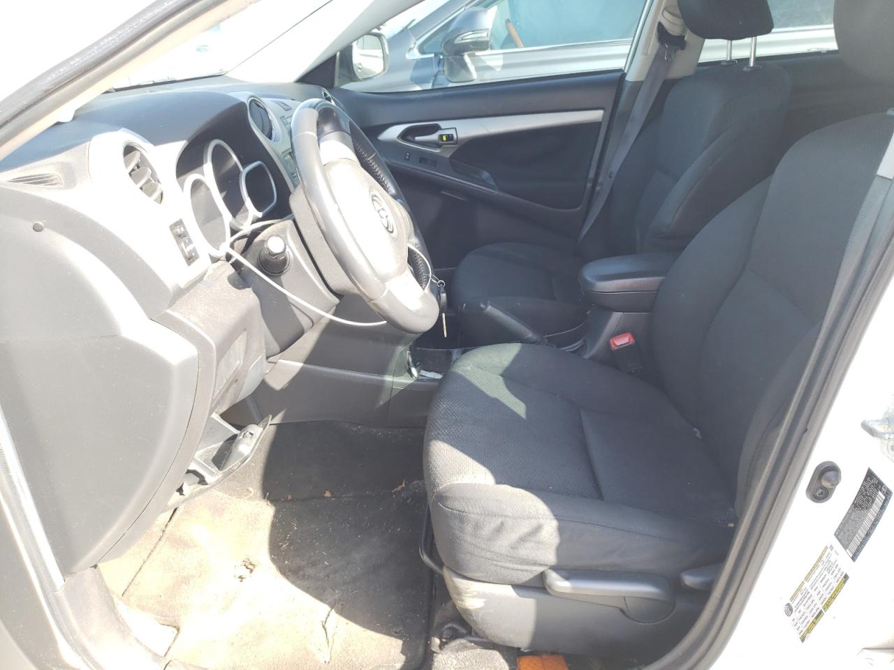 Photo 5 from auction – 2009 TOYOTA COROLLA MA with VIN 2T1KE40E89C015457