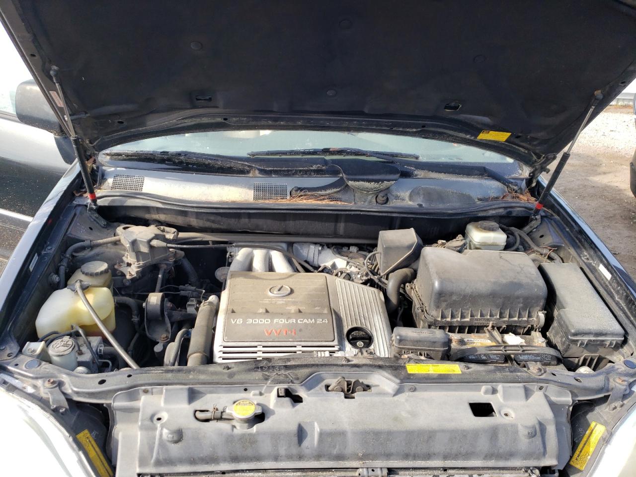 Photo 7 from auction – 2002 LEXUS RX 300 with VIN JTJHF10U120268243