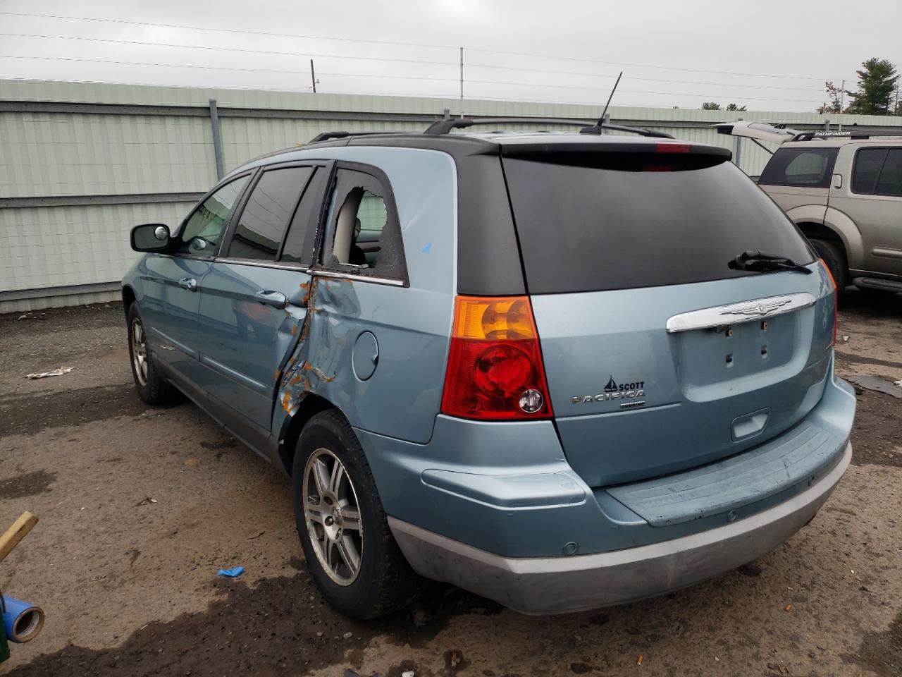Photo 3 from auction – 2008 CHRYSLER PACIFICA with VIN 2A8GF68X48R608180