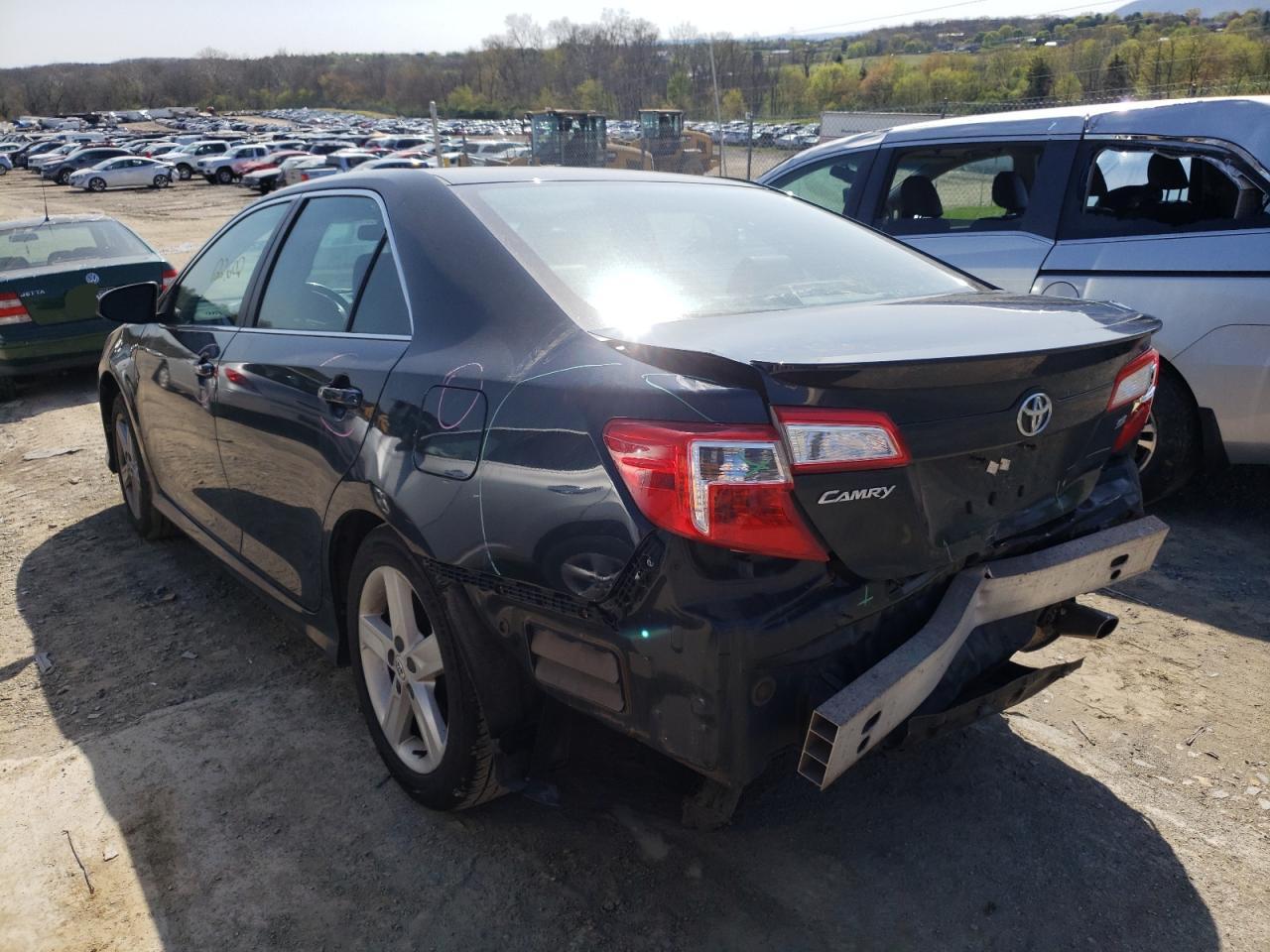 Photo 3 from auction – 2012 TOYOTA CAMRY BASE with VIN 4T1BF1FK0CU014656