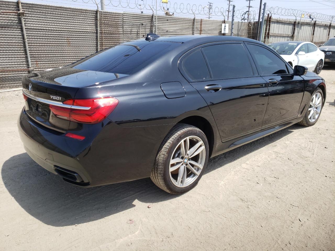Photo 4 from auction – 2016 BMW 750 I with VIN WBA7F0C54GGL99269