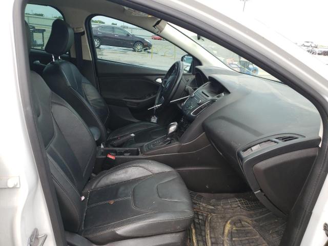 Photo 5 from auction – 2016 FORD FOCUS SE with VIN 1FADP3K29GL231409