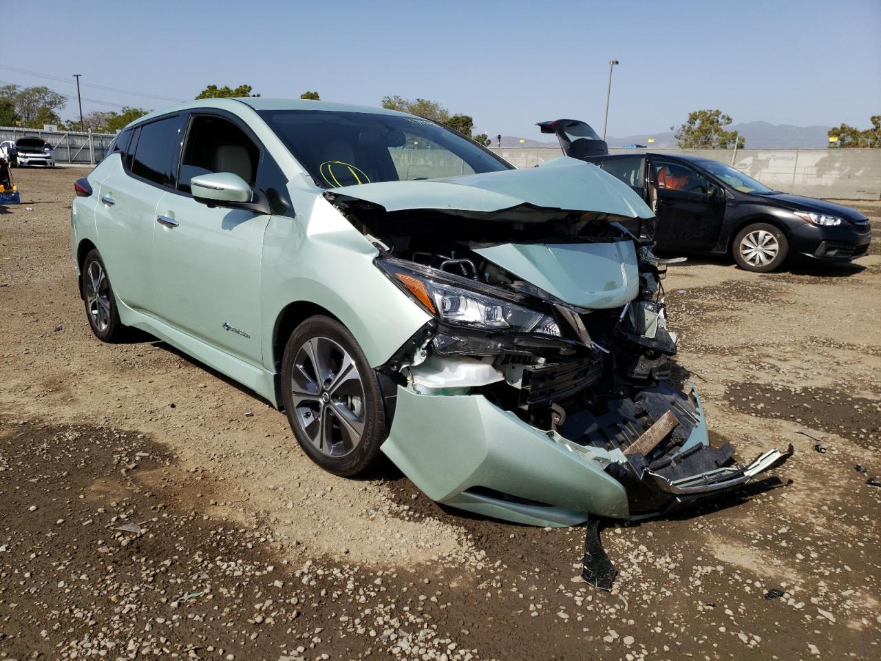 NISSAN LEAF S 2019 with VIN 1N4AZ1CP7KC300537 - Photo from auction