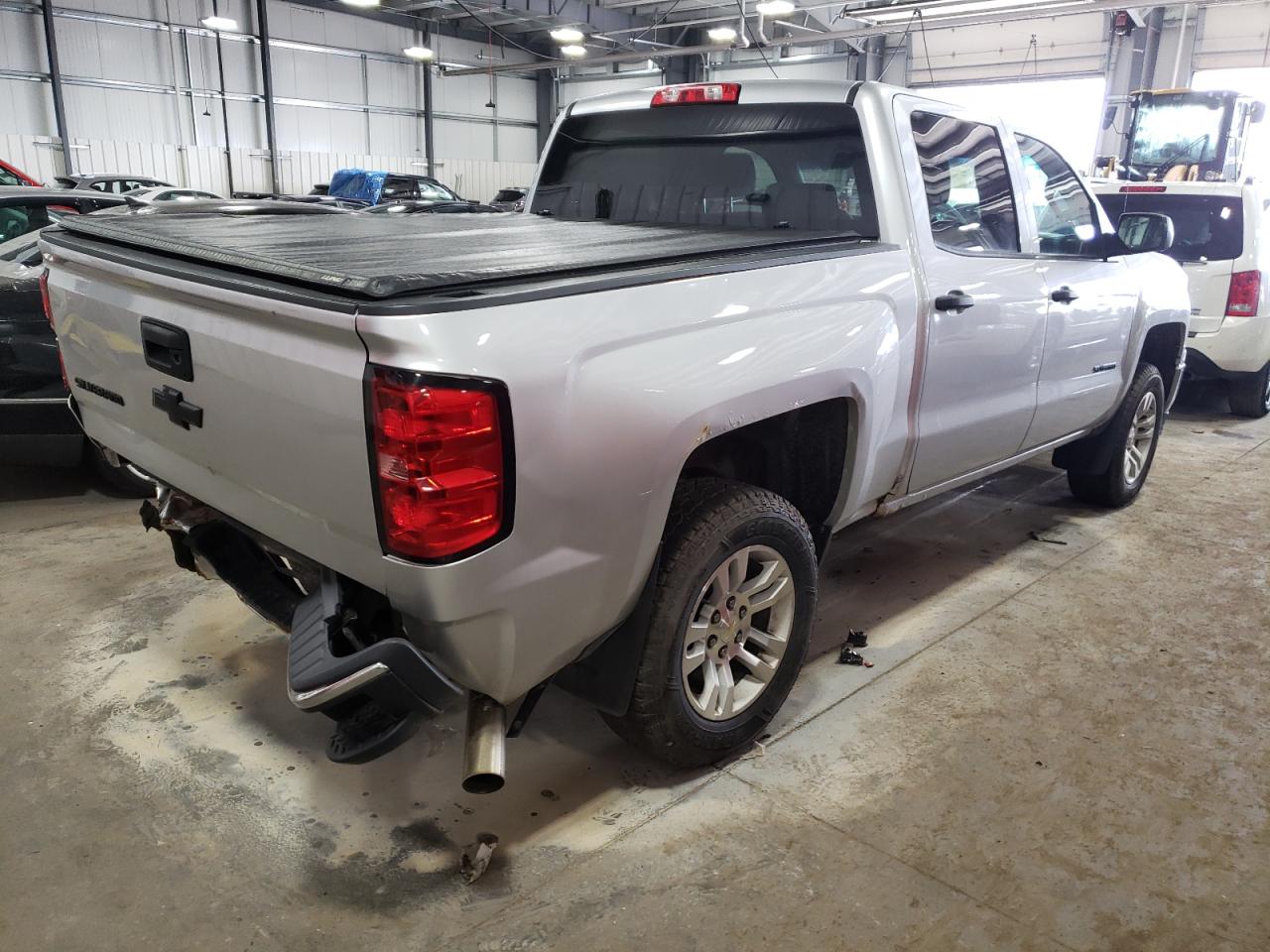 Photo 4 from auction – 2014 CHEVROLET SILVERADO with VIN 3GCUKREC5EG437336