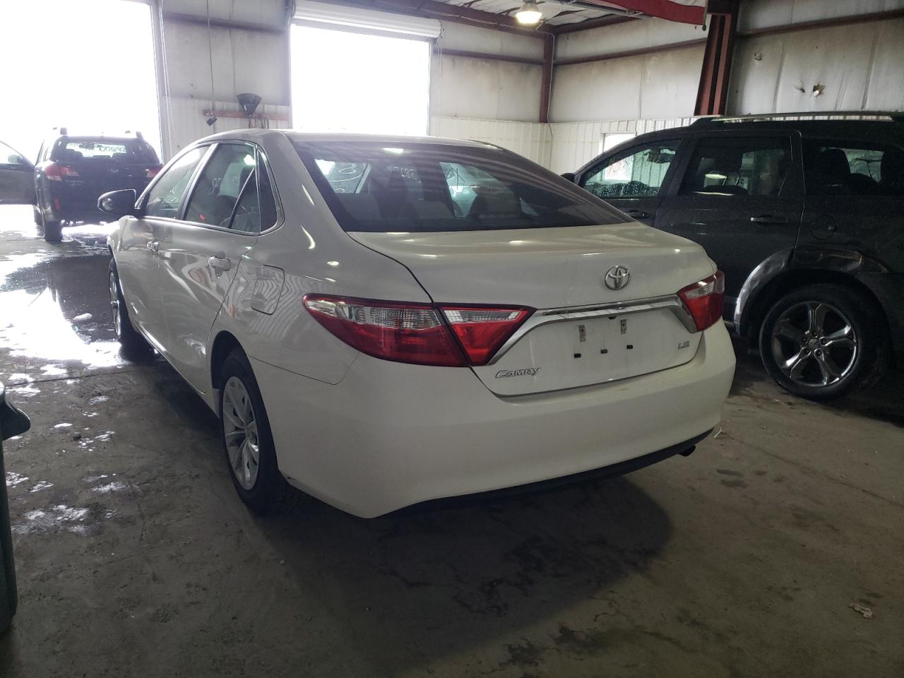 Photo 3 from auction – 2015 TOYOTA CAMRY LE with VIN 4T1BF1FK4FU967116