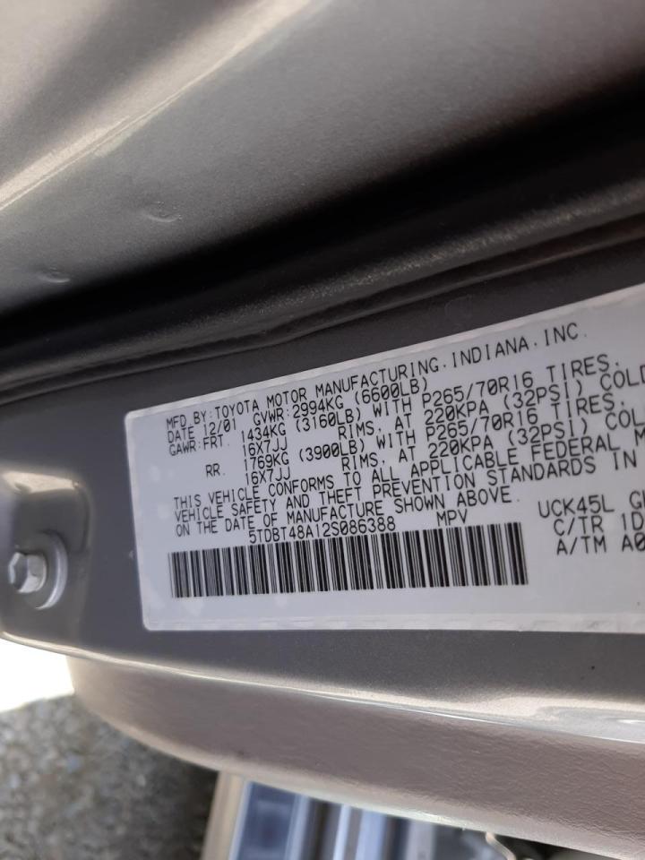 Photo 10 from auction – 2002 TOYOTA SEQUOIA LI with VIN 5TDBT48A12S086388