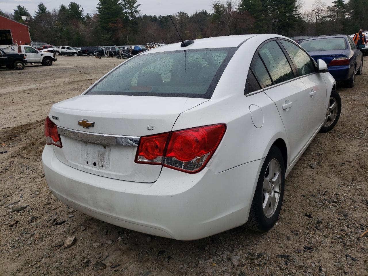 Photo 4 from auction – 2015 CHEVROLET SEDAN with VIN 1G1PC5SB0F7238702