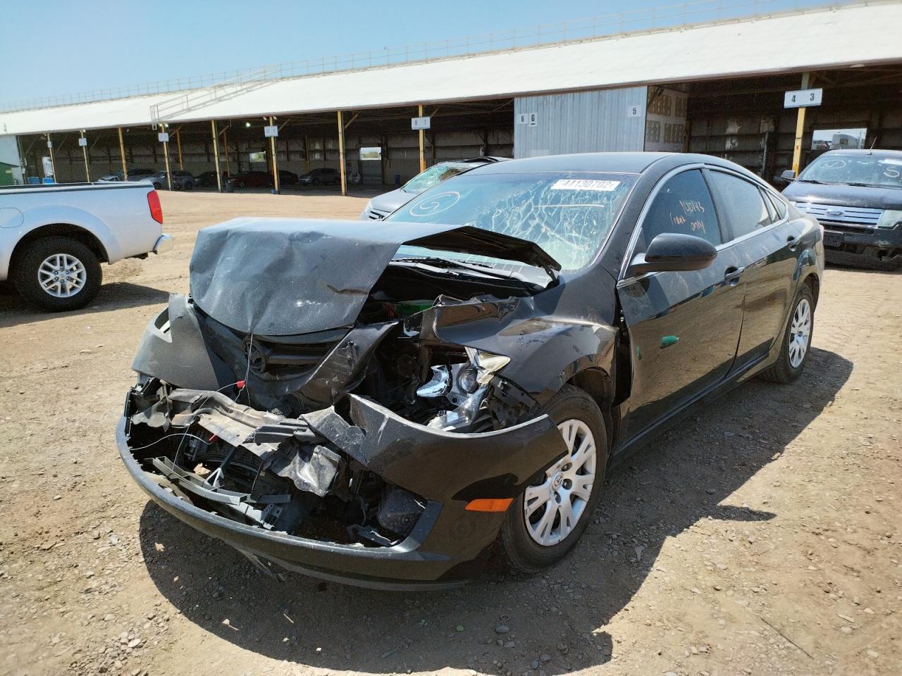 Photo 2 from auction – 2010 MAZDA 6 I with VIN 1YVHZ8BH8A5M54652