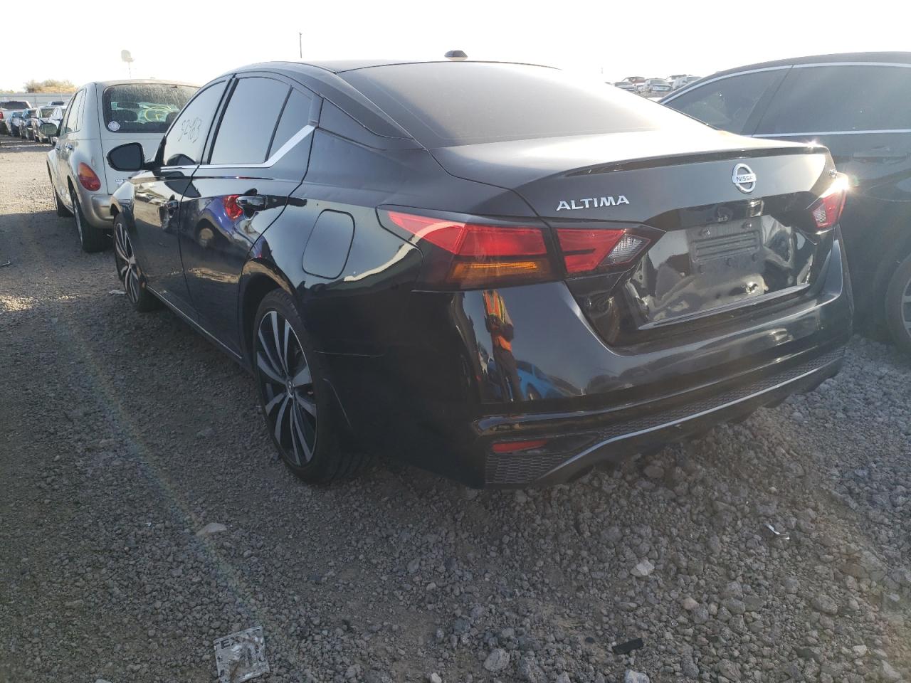 Photo 3 from auction – 2019 NISSAN ALTIMA SR with VIN 1N4BL4CV0KC137719