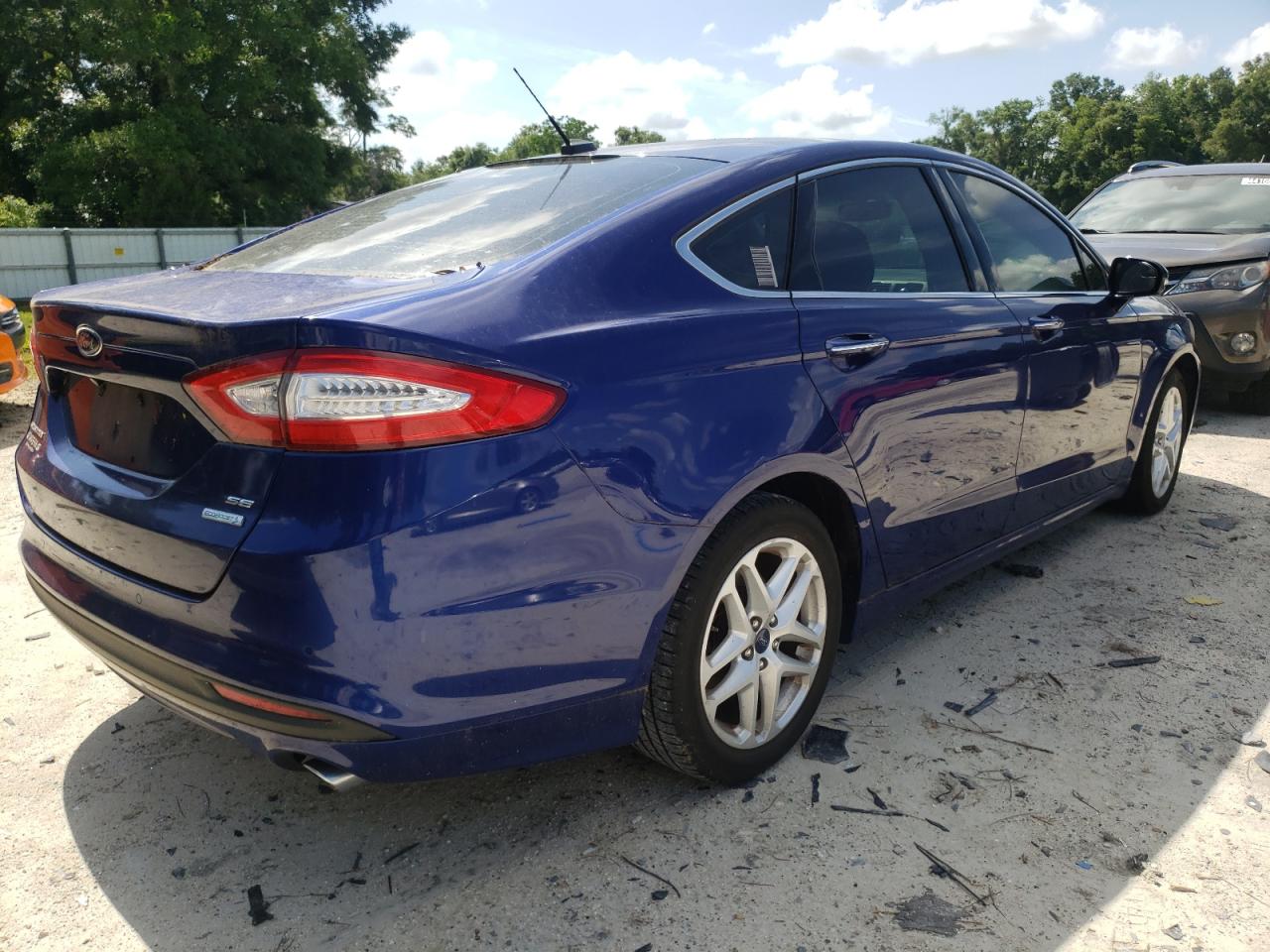 Photo 4 from auction – 2015 FORD FUSION SE with VIN 3FA6P0HD2FR119633