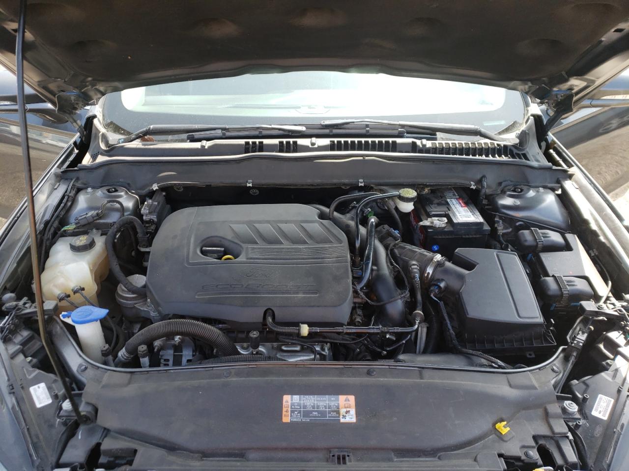 Photo 7 from auction – 2016 FORD FUSION SE with VIN 3FA6P0HD2GR342031