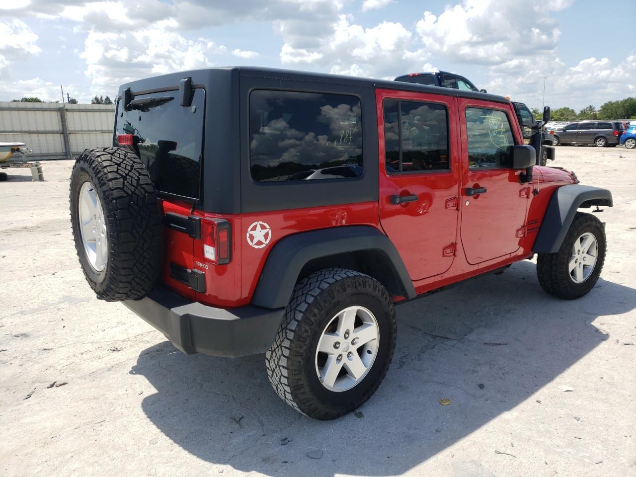 Photo 4 from auction – 2014 JEEP WRANGLER U with VIN 1C4BJWDG2EL303061