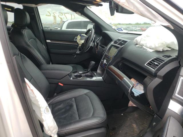 Photo 5 from auction – 2017 FORD EXPLORER L with VIN 1FM5K7F82HGD53991